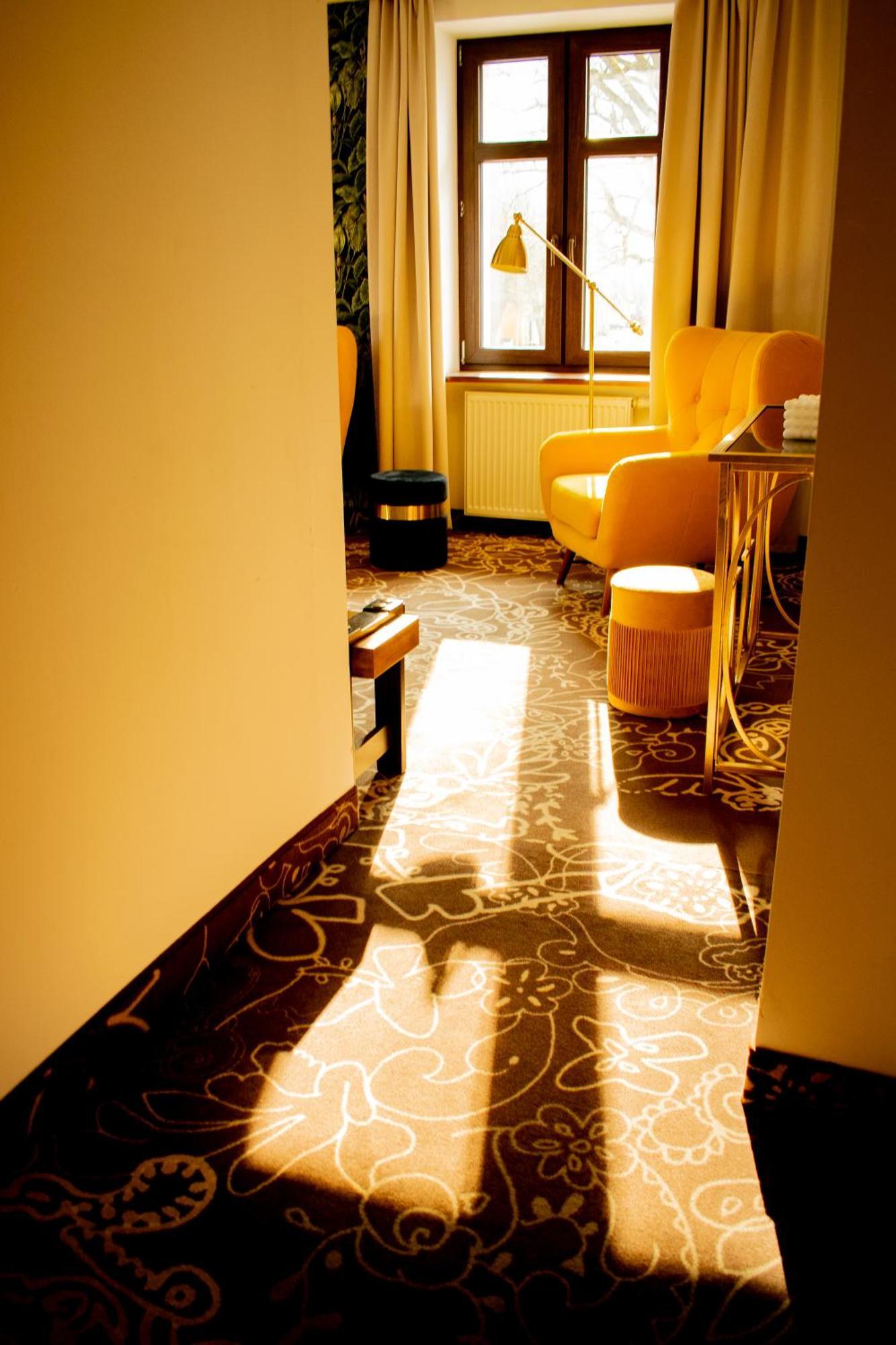 Hotel Pruski Orneta Eksteriør billede