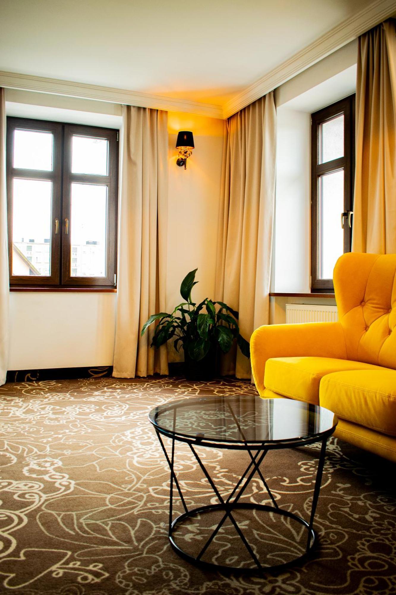 Hotel Pruski Orneta Eksteriør billede